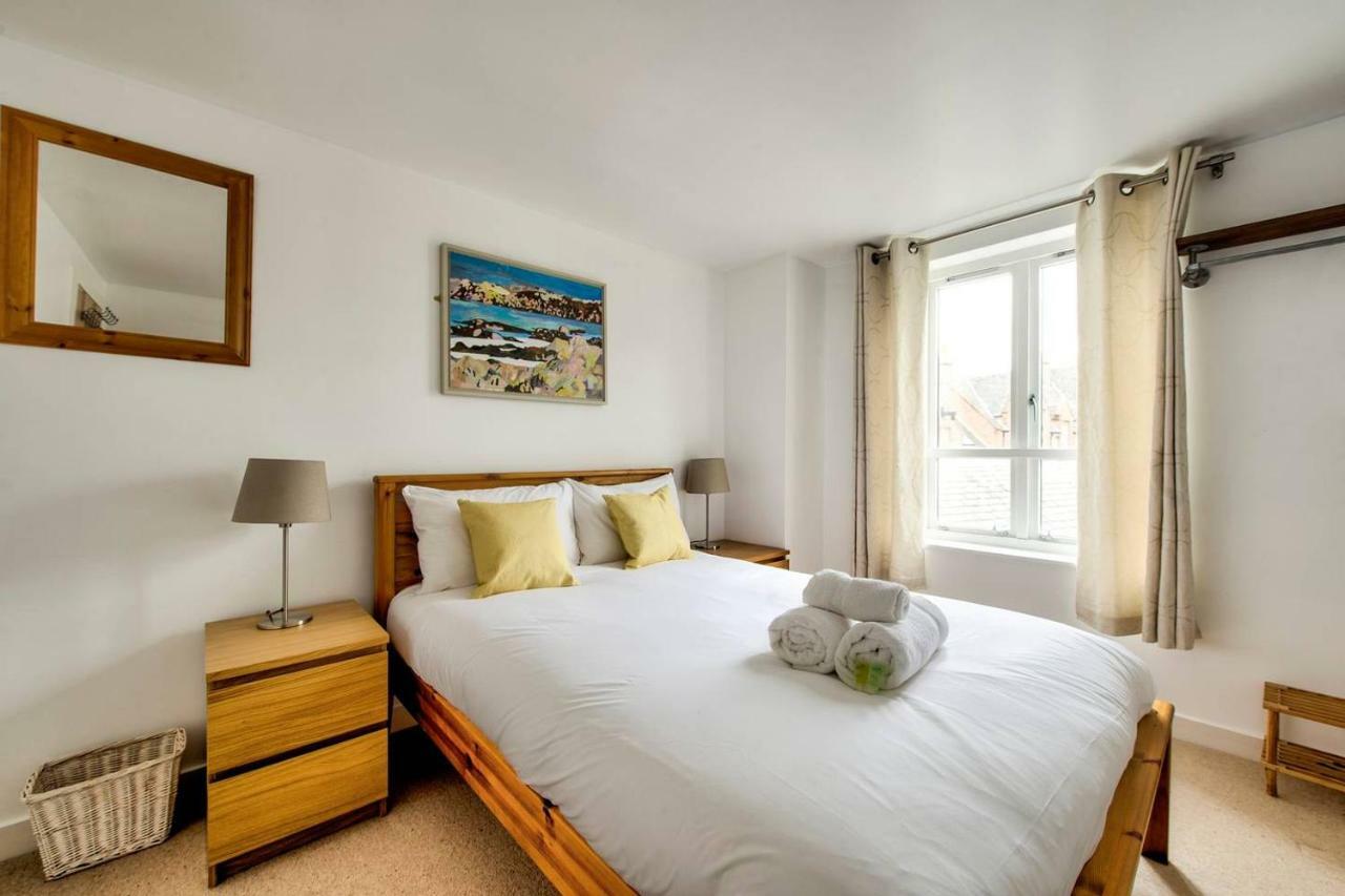 Altido Ultra Stylish Calton Road Apt W/ Parking Apartment Edinburgh Exterior foto